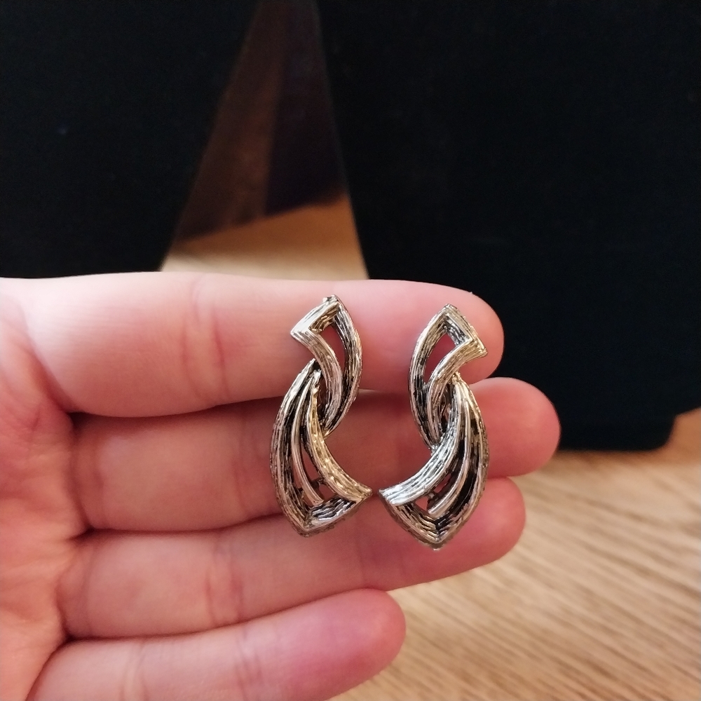 Clip on earrings
